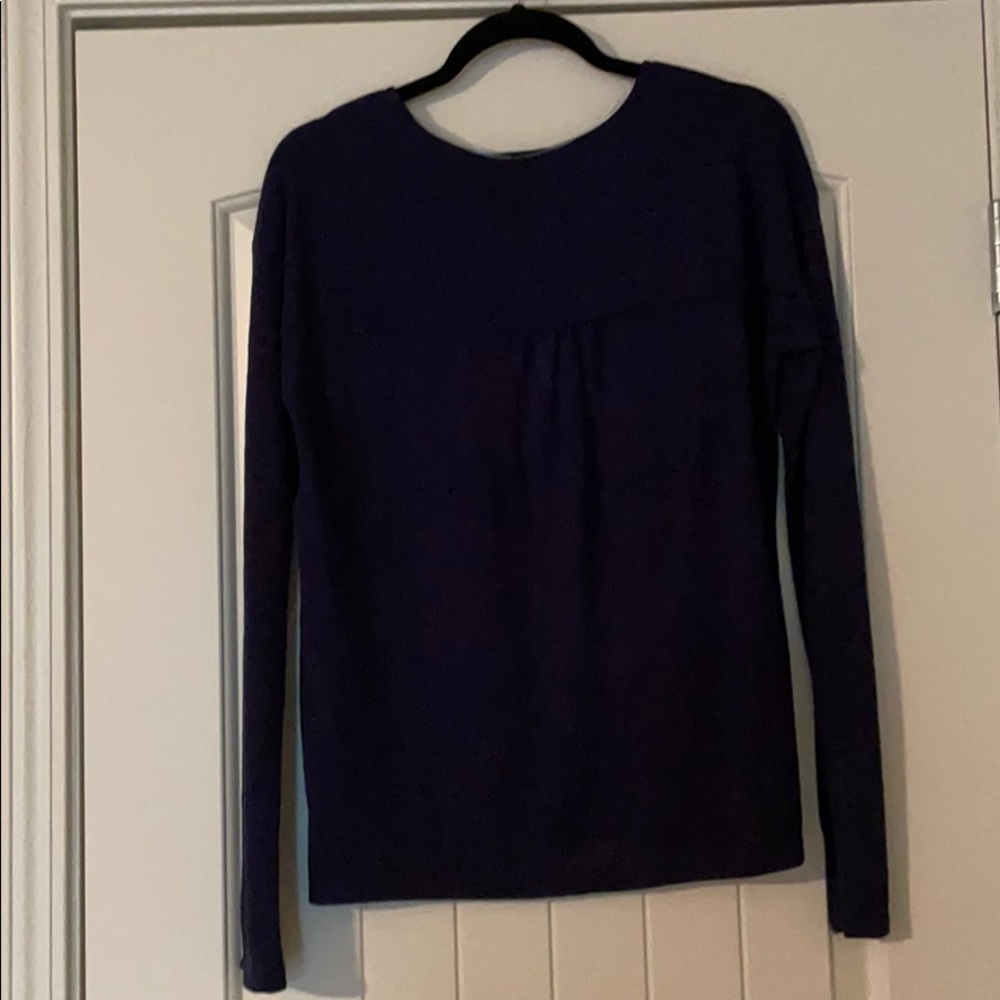 Sweater - Picture 2 of 3